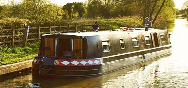 A Canal Boat Holiday: 8 Lessons Learned