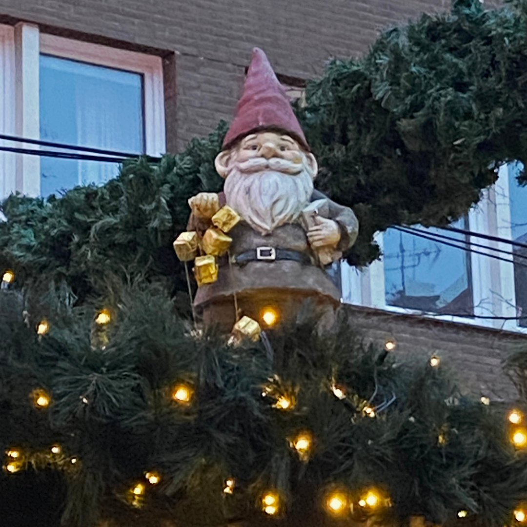 Gnomes of Cologne, Germany: Legend of the Little Helpers